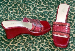 Anne Klein Vintage Slides Burgundy