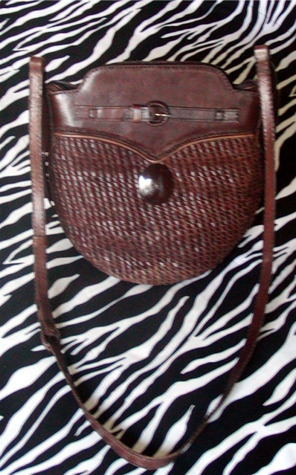 Artsy Brown Vintage Leather Messenger Bag Shoulder Bag
