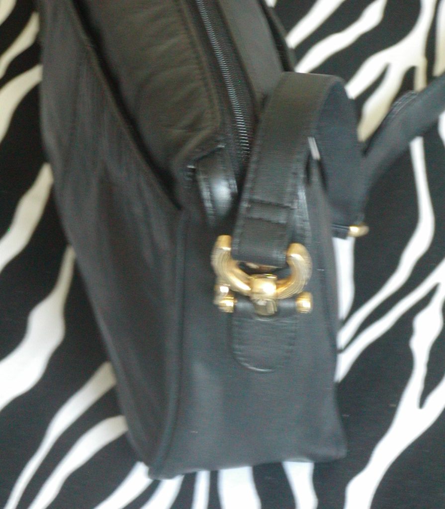 VintageBlackLauraScottLeatherShoulderBag4