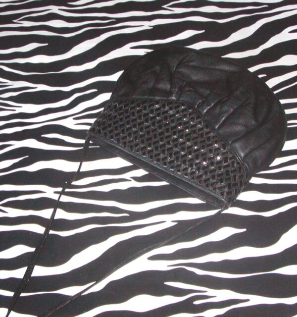 Vintage Black Leather Gathered Clamshell Shoulder Bag