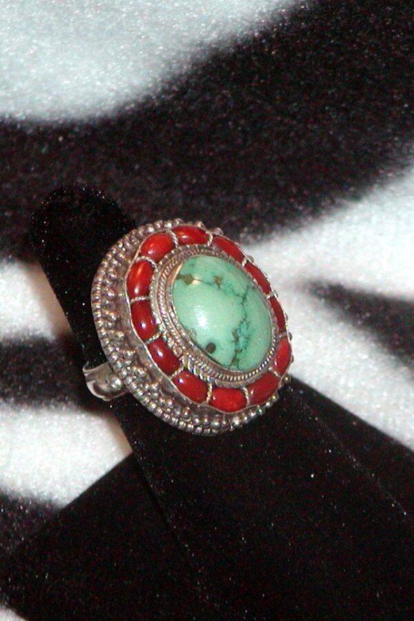 Vintage Royal Nepalese Gemstone Turquoise Coral Sterling Silver Ring