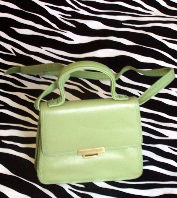 Neon Green Small Vintage Croft & Barrow Leather Purse