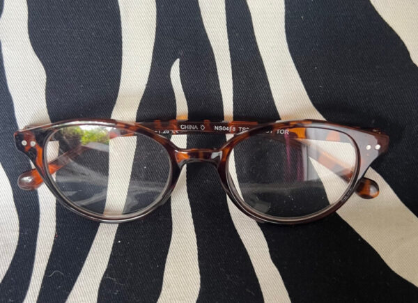 Preowned Tortoise Shell Reading Glasses +1.25