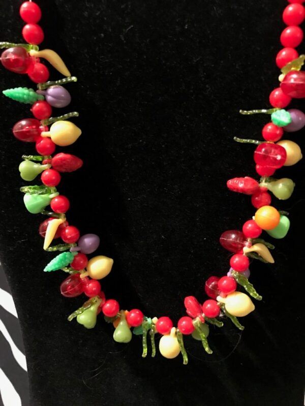 Vintage Carmen Miranda Fruit Necklace, Pinup Necklace, Rockabilly Necklace